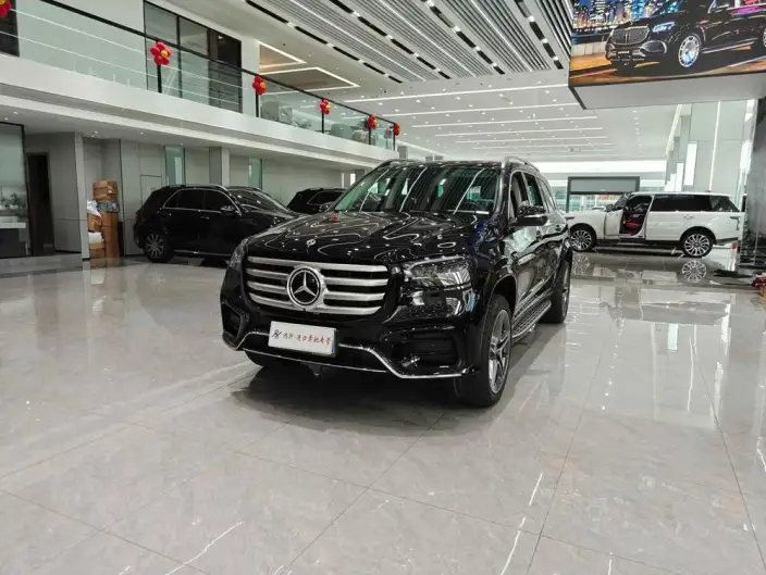 Mercedes-Benz GLS 2024 Model GLS 450 4MATIC Fashion Model – фото 1