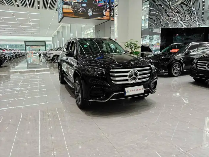 Mercedes-Benz GLS 2024 Model GLS 450 4MATIC Fashion Model – фото 3