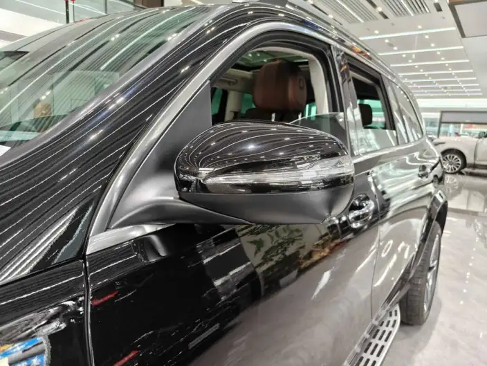 Mercedes-Benz GLS 2024 Model GLS 450 4MATIC Fashion Model – фото 10