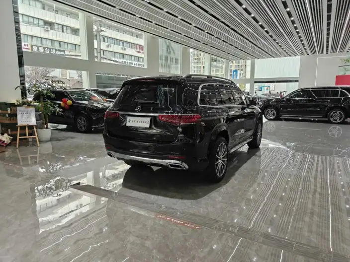 Mercedes-Benz GLS 2023 Model Facelift GLS 450 4MATIC Luxury Model – фото 6