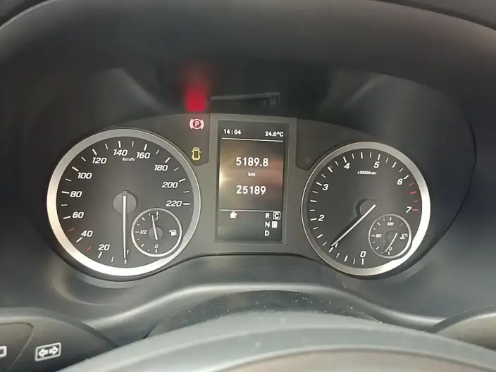 Viano 2021 Model 2.0T Elite Edition 7 seat – фото 6