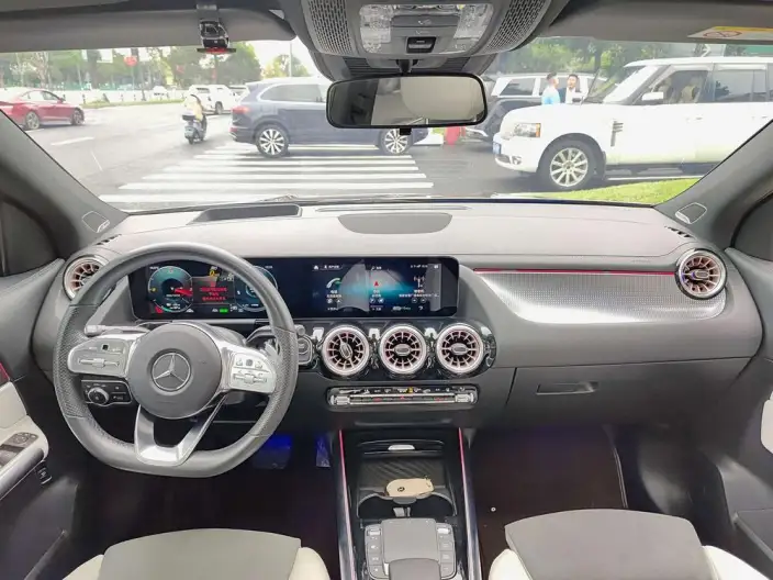 Mercedes-Benz EQA 2022 Model EQA 300 4MATIC First Edition Special Edition – фото 8