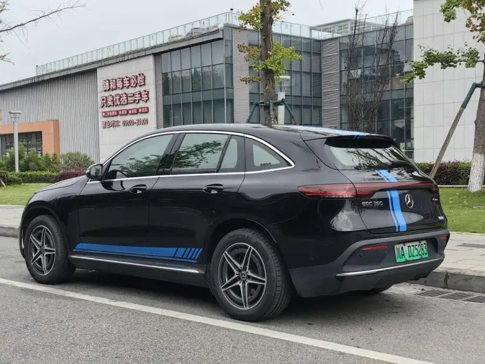 Mercedes-Benz EQC 2021 Model EQC 350 4MATIC – фото 4