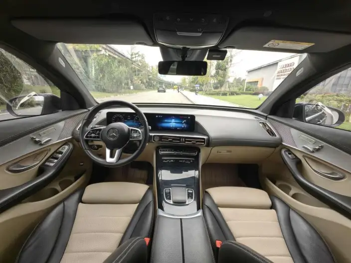 Mercedes-Benz EQC 2021 Model EQC 350 4MATIC – фото 9