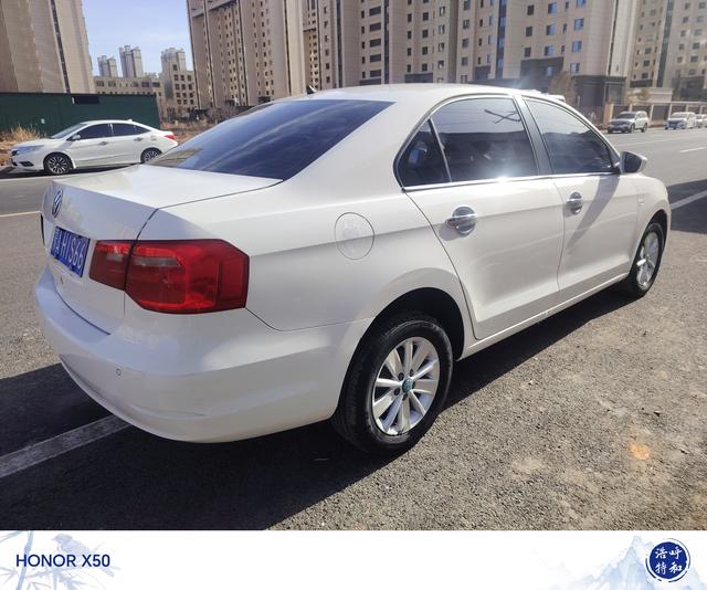 Volkswagen Jetta 2015 модификация 1.6L автоматическое Com f ort – фото 9