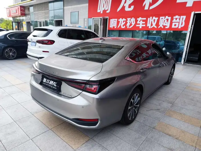 Lexus ES 2025 Model 200 Premium – фото 6