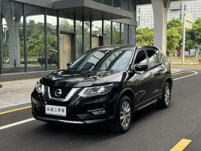 Nissan X-Trail 2023 Model Classic Edition 2.0L 2WD Smart Connect Premium