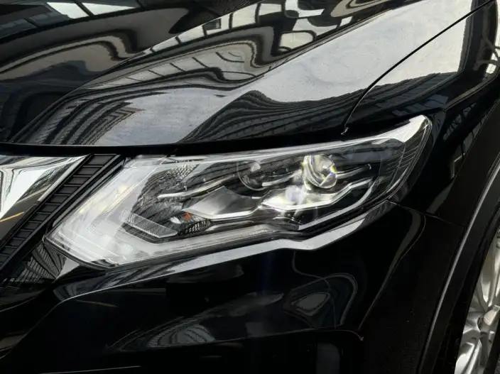 Nissan X-Trail 2023 Model Classic Edition 2.0L 2WD Smart Connect Premium – фото 7