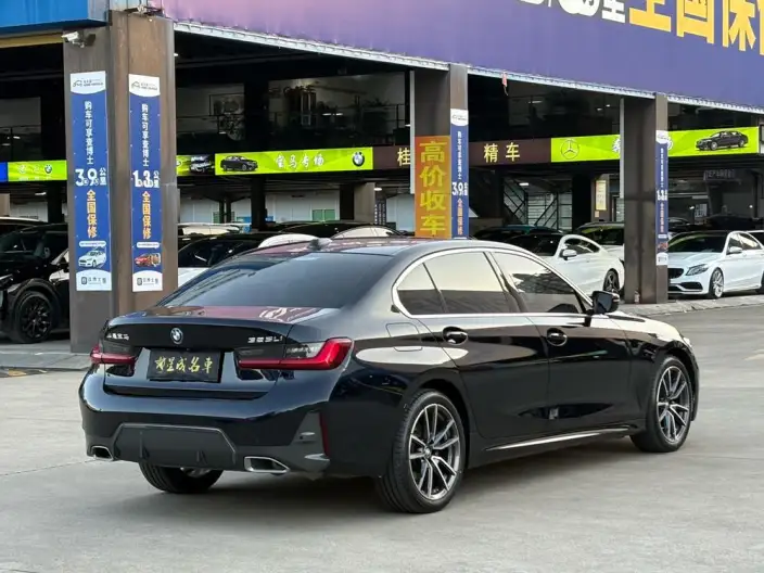 BMW 3 Series 2023 Model 325Li M Sports Set – фото 6