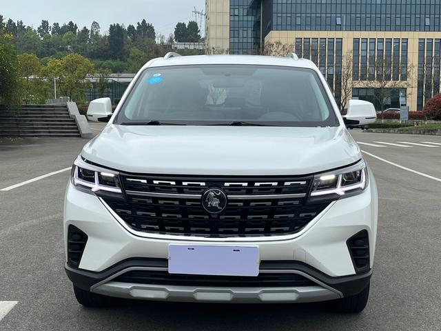 Forthing T5 2022 Shengshi 1.6L Manual Dream 5-seat – фото 2