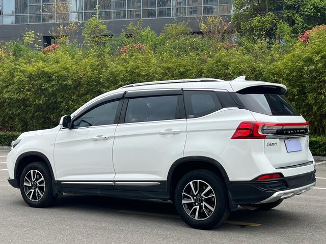 Forthing T5 2022 Shengshi 1.6L Manual Dream 5-seat – фото 9