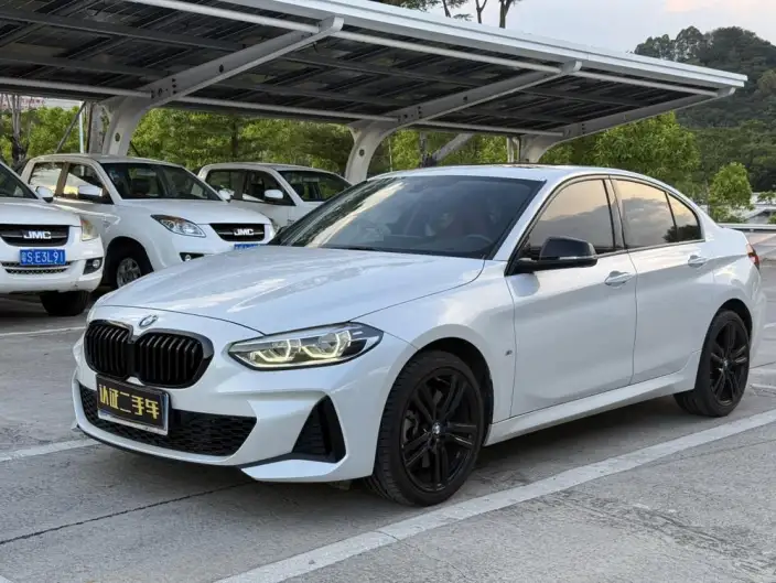 BMW 1 Series 2023 Model 125i M Sports Night Edition – фото 1