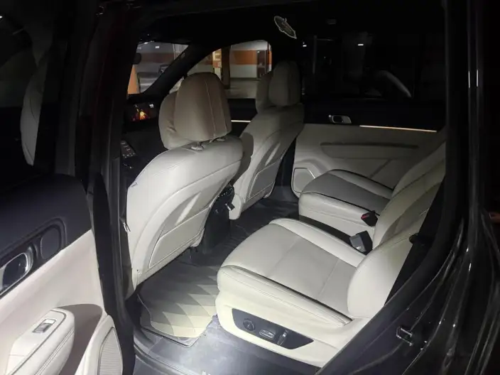 Li Auto ONE 2021 Model Extended Range 6 seat Edition – фото 8