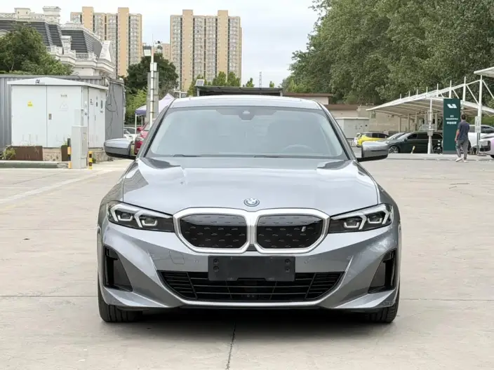 BMW i3 2022 Model eDrive35L – фото 2