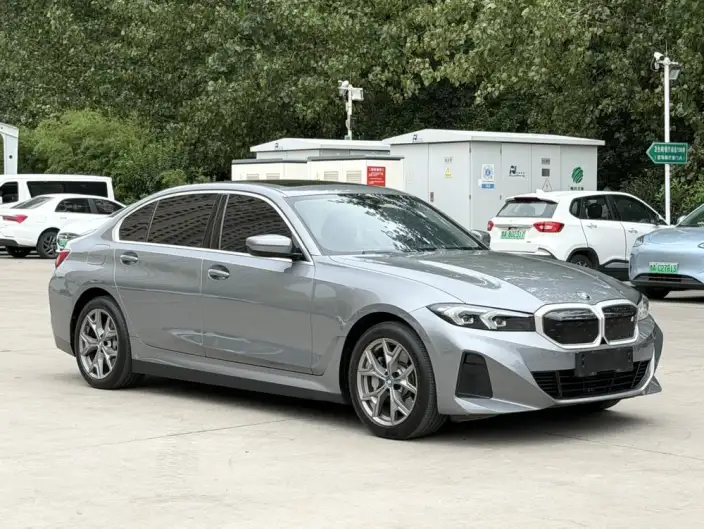 BMW i3 2022 Model eDrive35L – фото 3