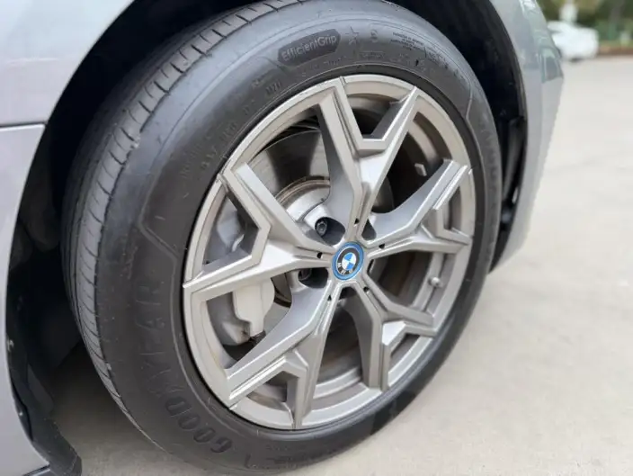 BMW i3 2022 Model eDrive35L – фото 8
