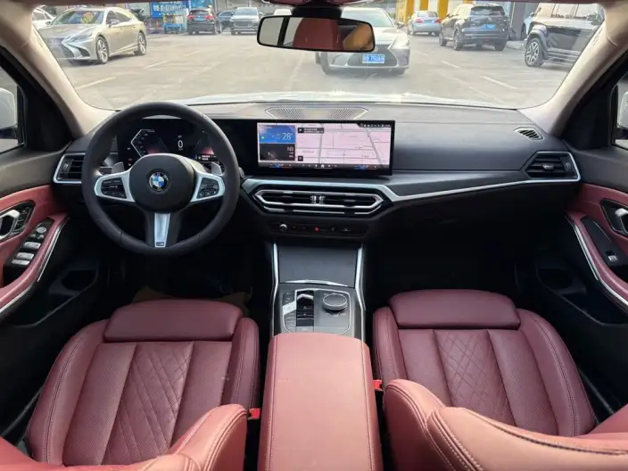 BMW 3 Series 2023 Model 325i M Sports Set – фото 7