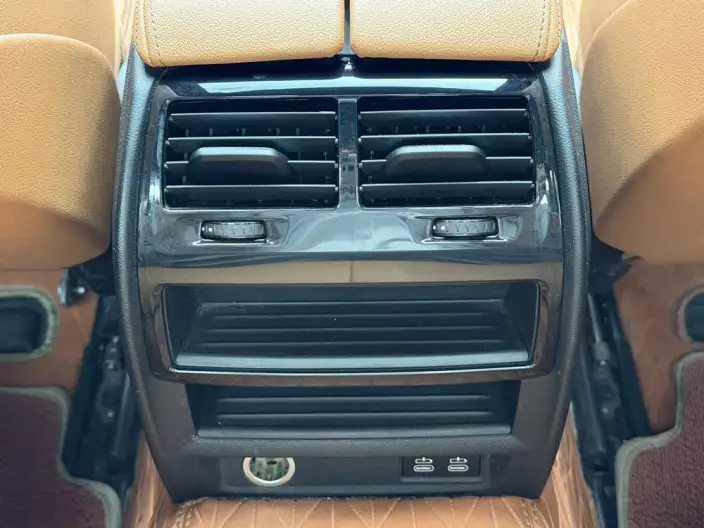 BMW 5 Series Imported 2021 Model 525i M Sports Set – фото 9
