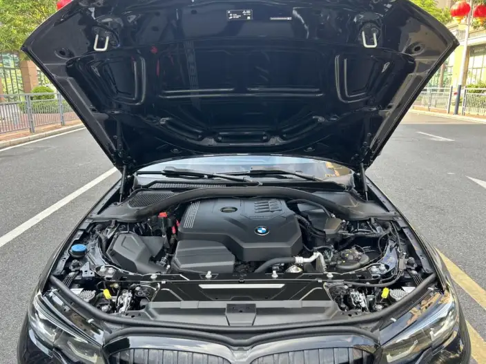 BMW 3 Series 2022 Model 325i M Sports Night Set – фото 9