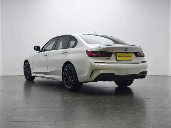 BMW 3 Series 2022 Model 330Li xDrive M Sports Night Set – фото 5