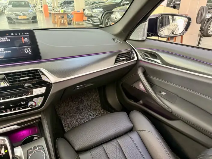 BMW 5 Series Imported 2021 Model 530i M Sports Set – фото 7