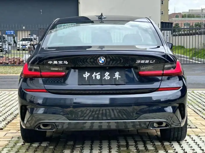 BMW 3 Series 2022 Model 325Li M Sports Night Set – фото 5