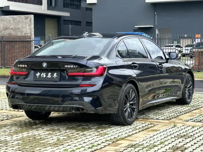 BMW 3 Series 2022 Model 325Li M Sports Night Set – фото 6