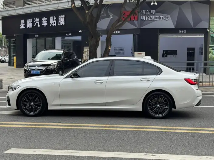 BMW 3 Series 2020 Model 325Li M Sports Night Set – фото 4