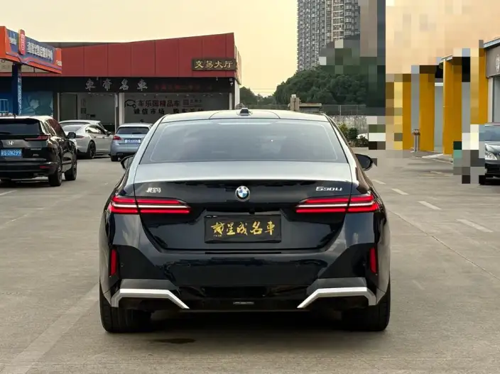 BMW 5 Series 2024 Model 530Li Exclusive Model M Sports Set – фото 5