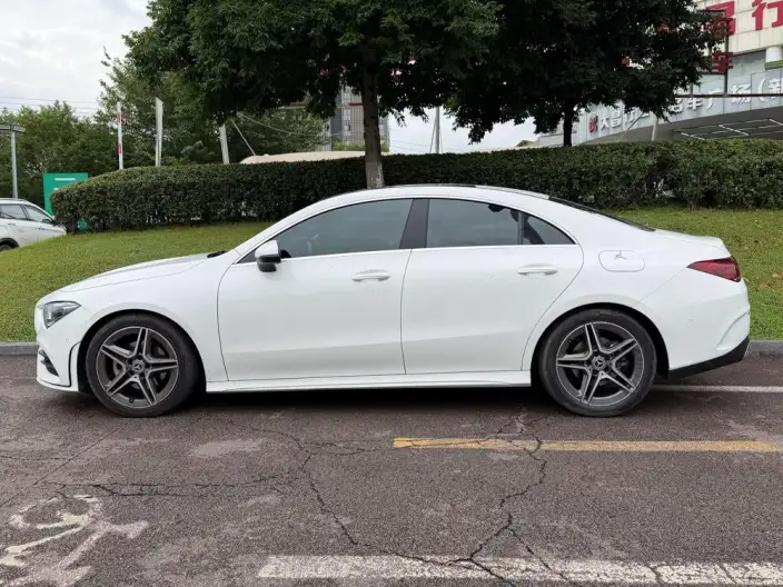 Mercedes-Benz CLA Imported 2022 Model Facelift CLA 200 Four-door Coupe – фото 3