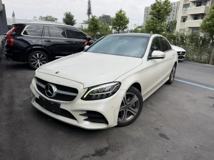 Mercedes-Benz C-Class 2020 Model C 260 L Sports Edition – фото 1