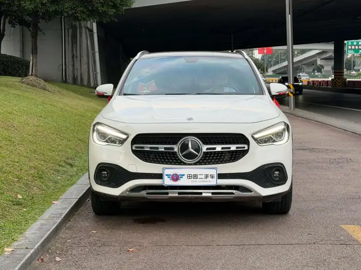 Mercedes-Benz GLA 2020 Model GLA 200 – фото 2
