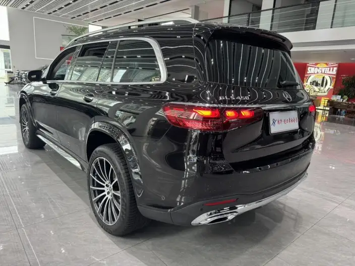 Mercedes-Benz GLS 2025 Model GLS 450 4MATIC Dynamic Model – фото 4