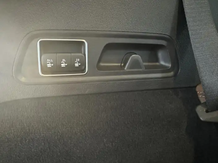 Mercedes-Benz GLS 2025 Model GLS 450 4MATIC Dynamic Model – фото 8