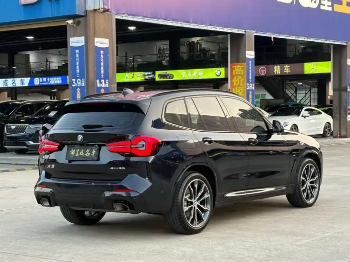 BMW X3 2023 Model xDrive30i Leading Model M Night Set – фото 6