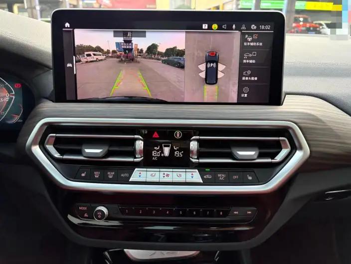 BMW X3 2023 Model xDrive30i Leading Model M Night Set – фото 8
