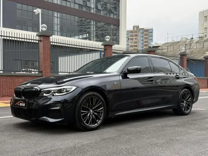 BMW 3 Series 2022 Model 325Li M Sports Night Set – фото 1