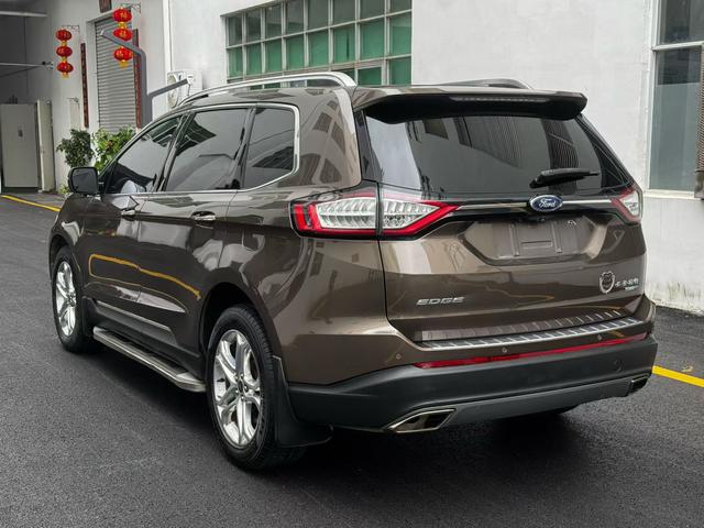 Ford Edge 2016 EcoBoost 245 4WD Premium 7-seater – фото 5