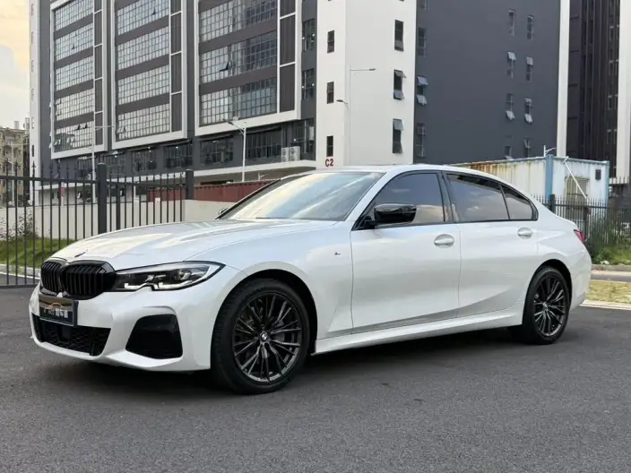 BMW 3 Series 2020 Model 330Li xDrive M Sports Night Set – фото 1