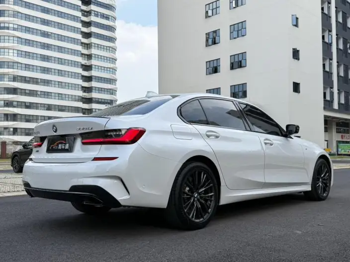 BMW 3 Series 2020 Model 330Li xDrive M Sports Night Set – фото 5