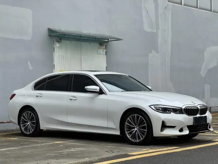 BMW 3 Series 2020 Model 325Li First Edition Edition – фото 3