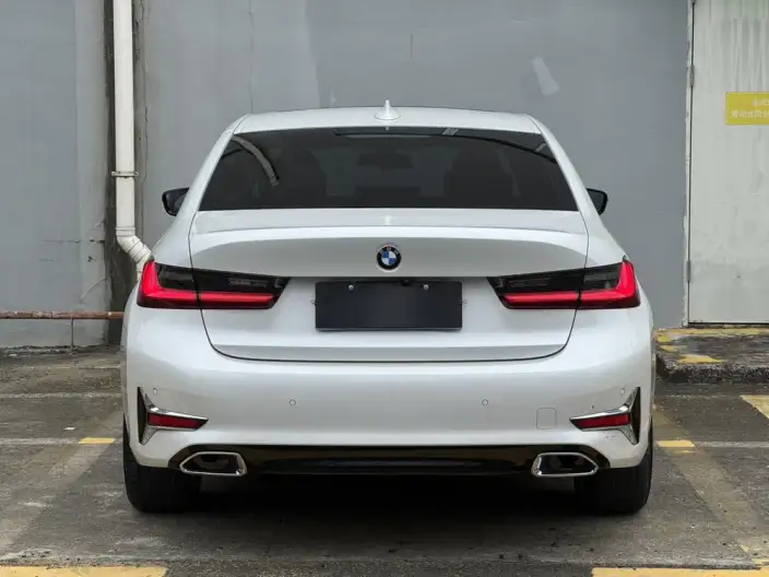 BMW 3 Series 2020 Model 325Li First Edition Edition – фото 6
