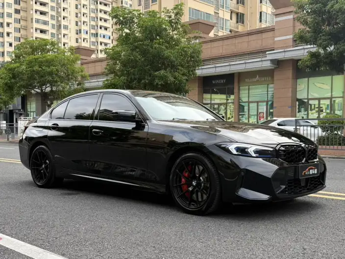 BMW 3 Series 2023 Model 330Li M Sports Night Set – фото 3