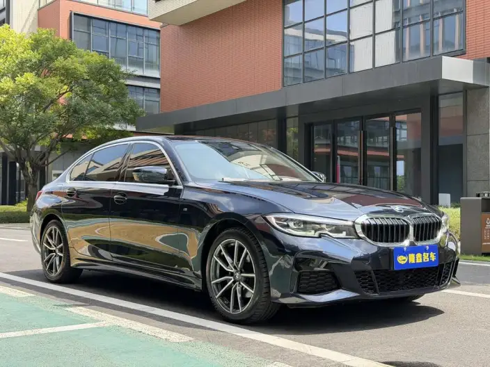 BMW 3 Series 2021 Model 325Li M Sports Set – фото 3