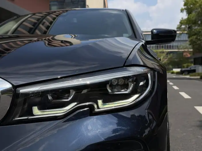 BMW 3 Series 2021 Model 325Li M Sports Set – фото 7