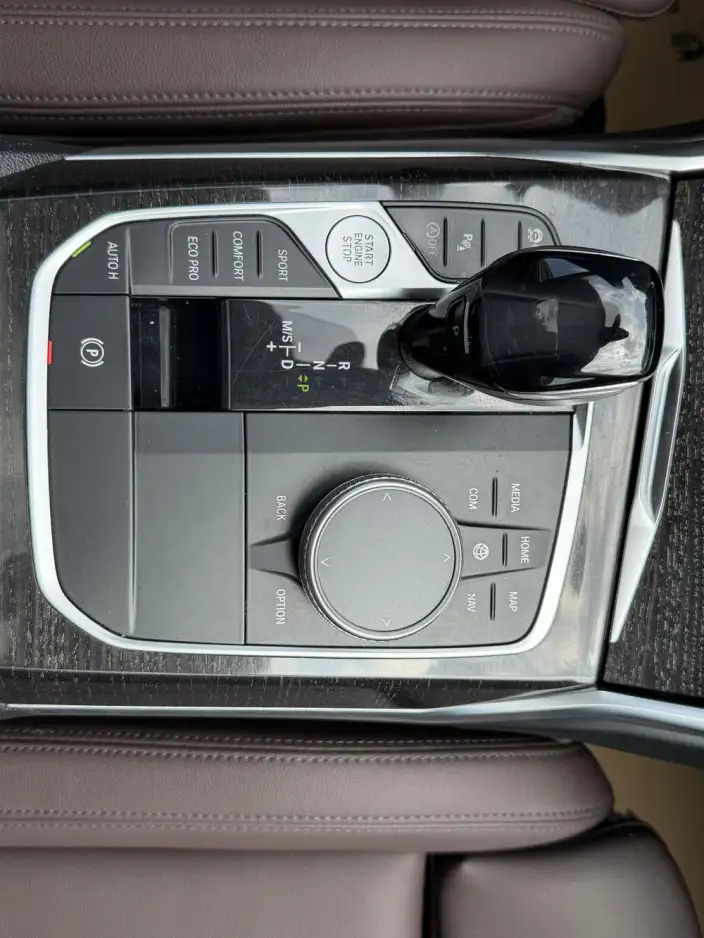 BMW 3 Series 2021 Model 325Li M Sports Set – фото 9