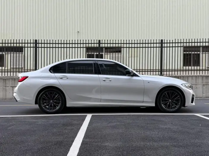 BMW 3 Series 2021 Model 325Li M Sports Night Set – фото 7