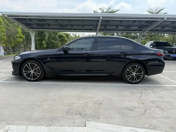 BMW 5 Series 2022 Model Facelift 530Li Leading Model M Sports Set – фото 4