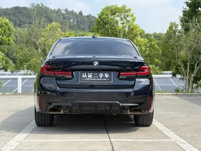 BMW 5 Series 2022 Model Facelift 530Li Leading Model M Sports Set – фото 6