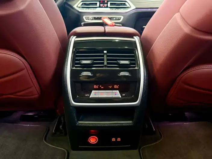 BMW X5 2022 Model Facelift xDrive 40Li M Sports Set – фото 9